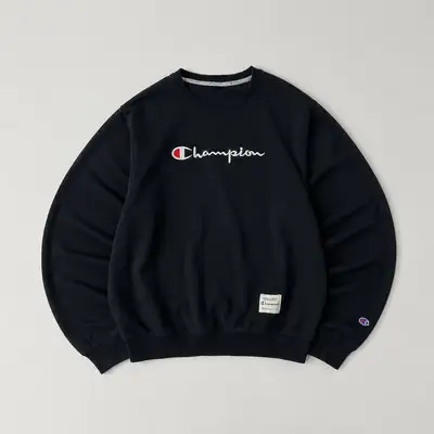 Champion Script Logo Crewneck Sweatshirt – Black