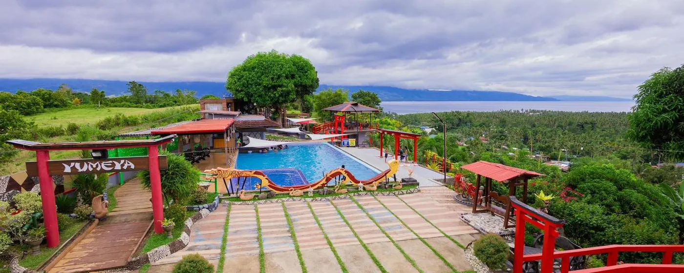 Yumeya Mountain Resort