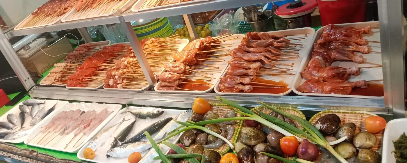 Boy Hab-Hab Grill and Restaurant