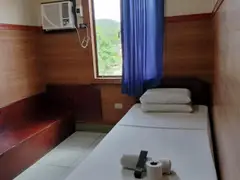 4th Floor / Room 41-47