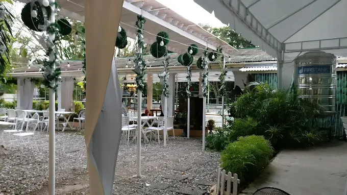 Cafe Adela