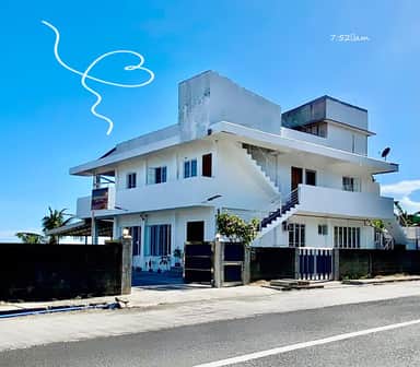 Filemon Saavedra BeachHouse