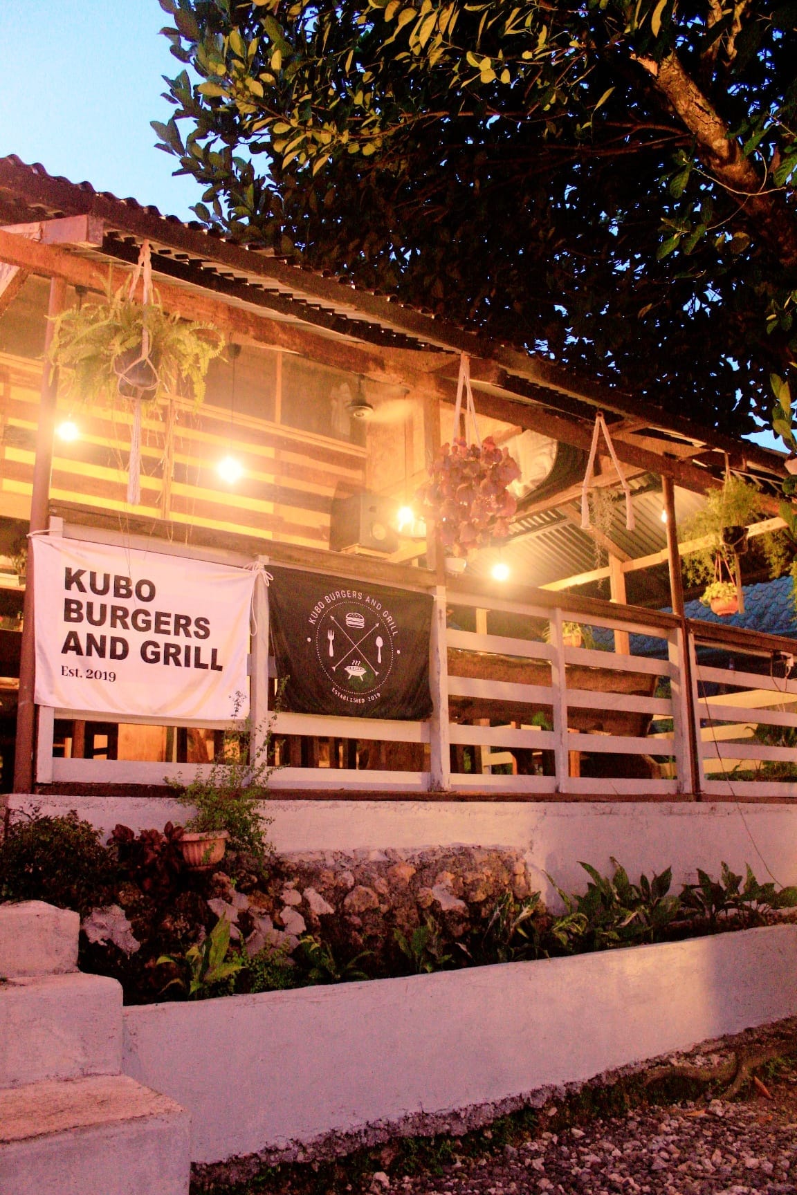 KUBO Burgers & Grill