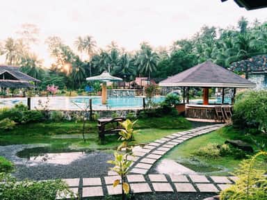 Dongon Hillside Resort
