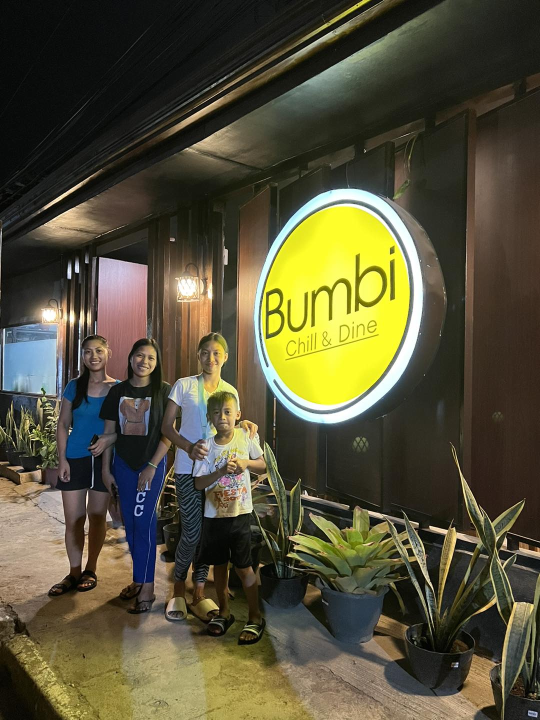 Bumbi Chill & Dine