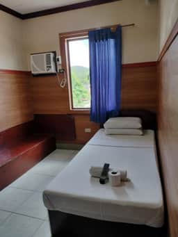 4th Floor / Room 41-47